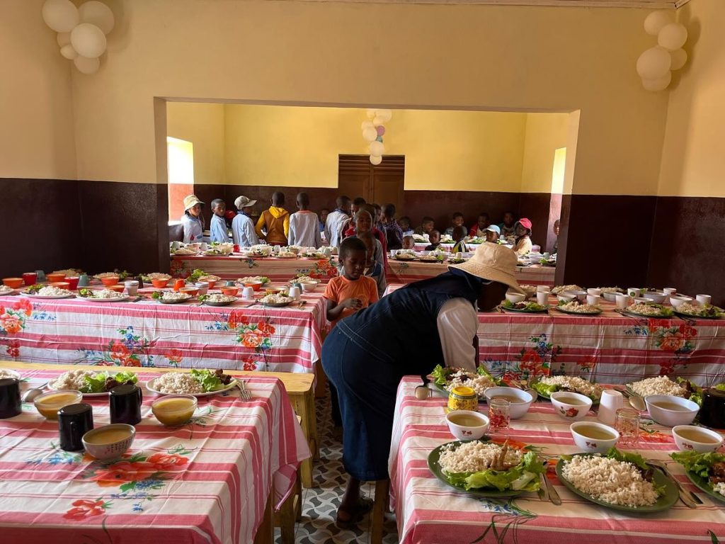 cantine-scolaire-madagascar-andolofotsy-malnutrition