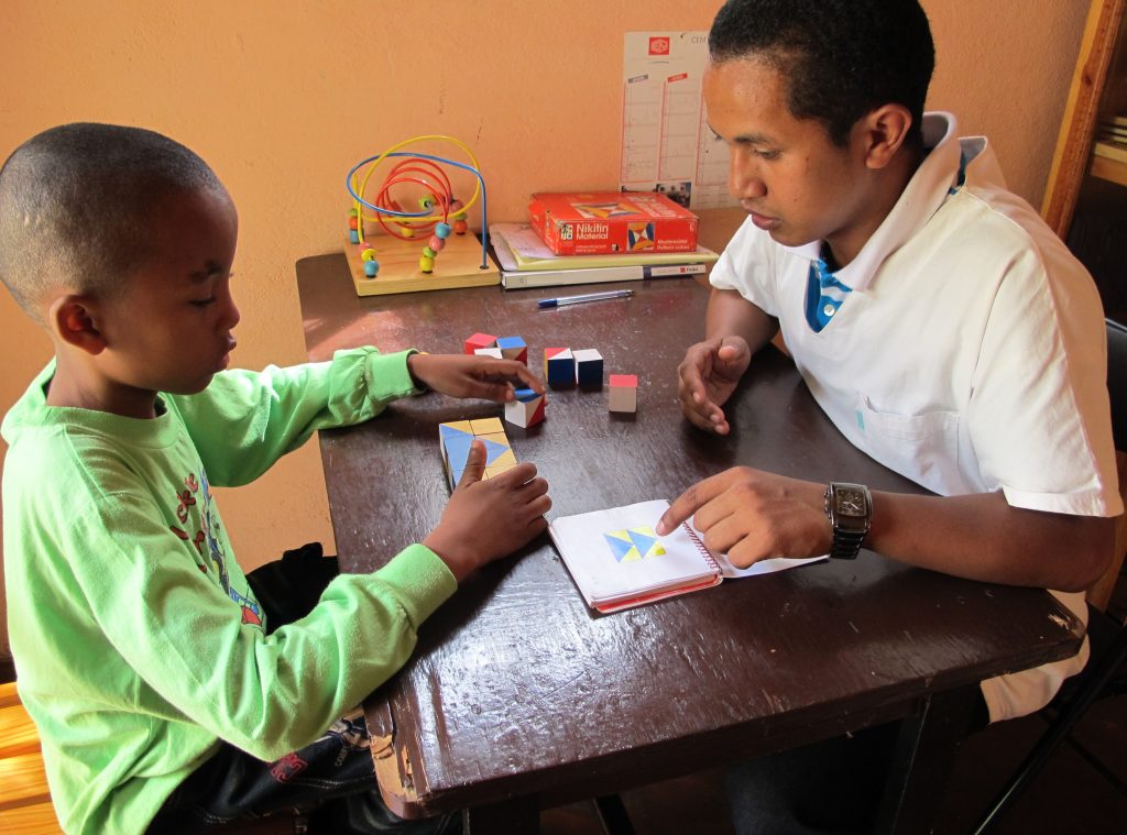 handicap-enfants-santé-madagascar