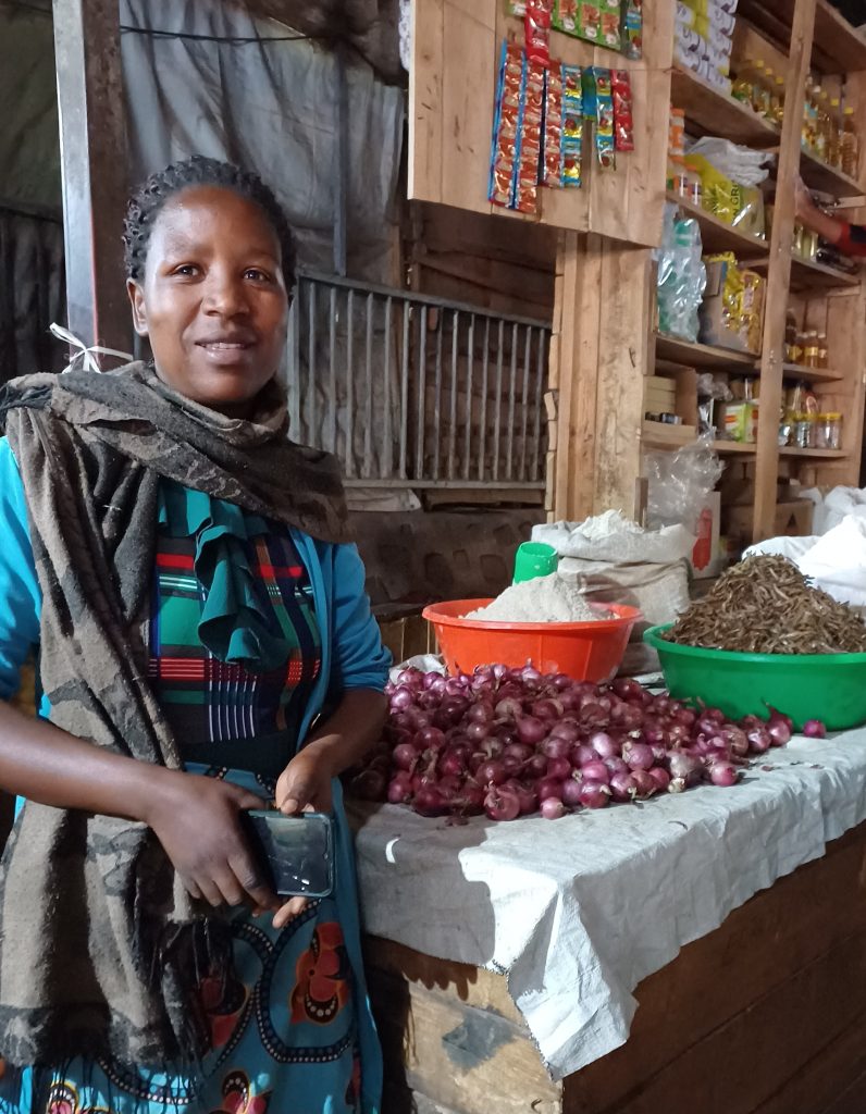 microcredit-rwanda-petit-commerce-femme